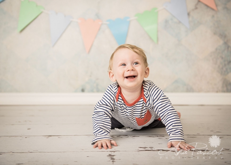 Studio-photo-session-for-babies-Toronto